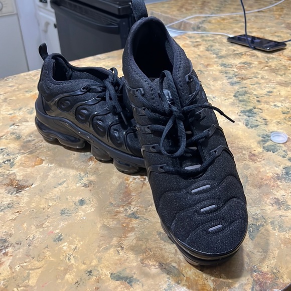 Other - NIKE VM AIR BLACK SIZE 13